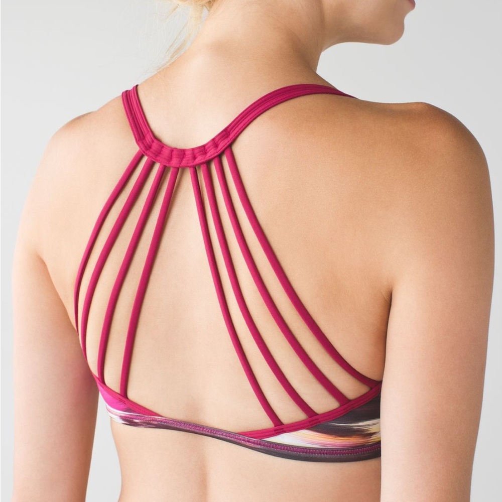 Lululemon Lighten up Bra Sz 6 Pigment Wind Berry Rumble Luxtreme Retro Purple